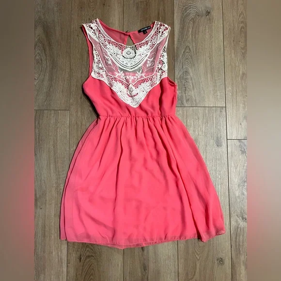 Love Coral and Ivory Lace Mini Dress - Picture 1 of 4